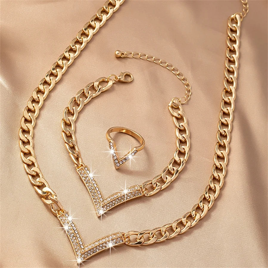 Златен дамски комплект колие гривна и пръстен