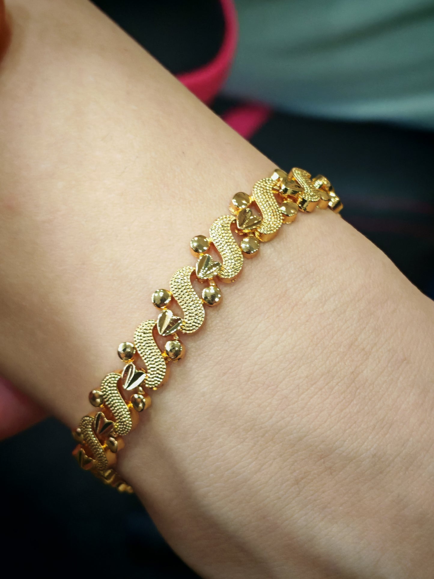 Златна дамска гривна Италия. Промо цена за черния петък !