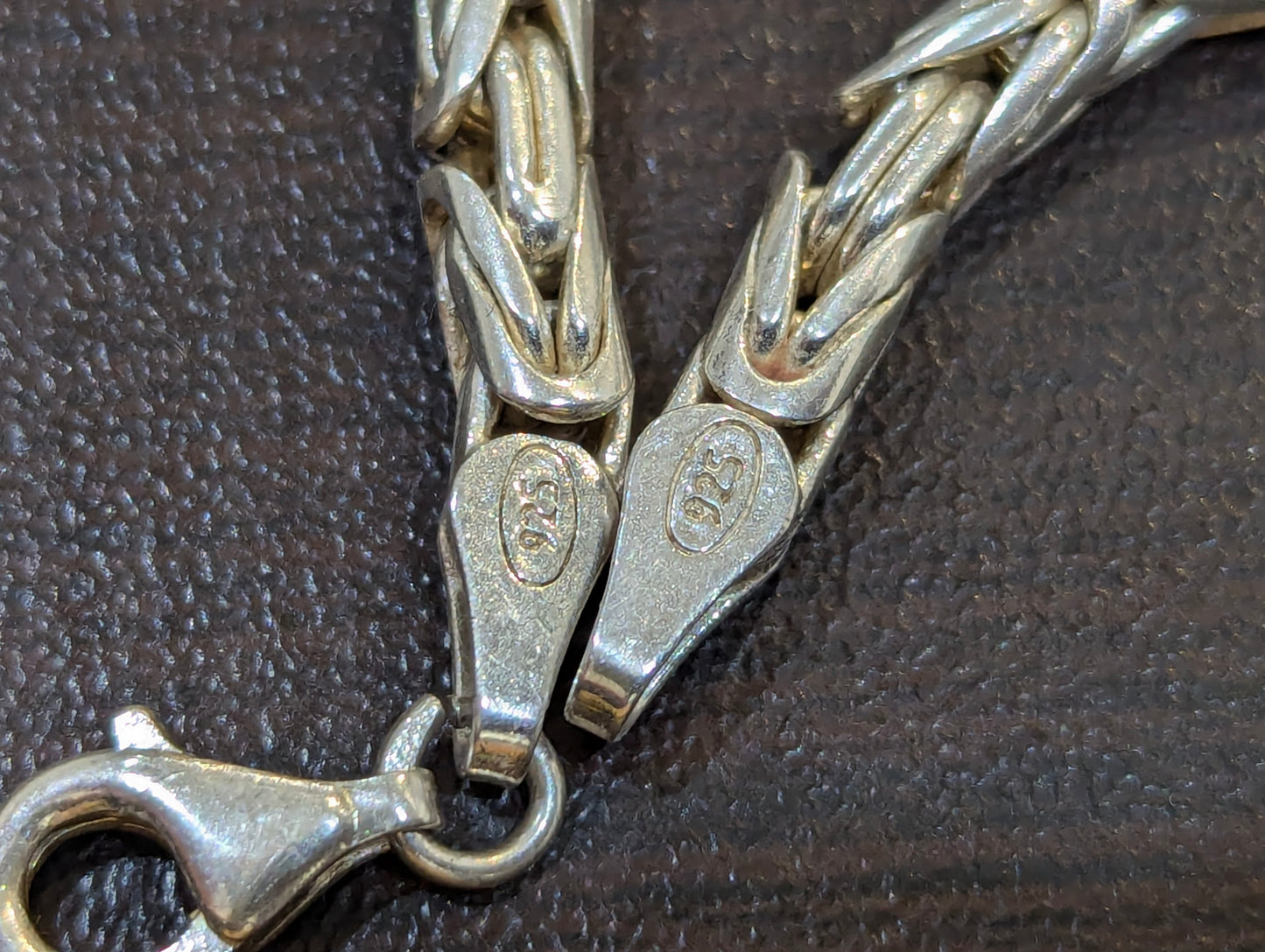 Масивен сребърен ланец кралска плетка 50 см 44 гр