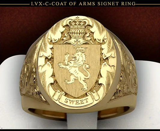 Златен мъжки пръстен с лъв