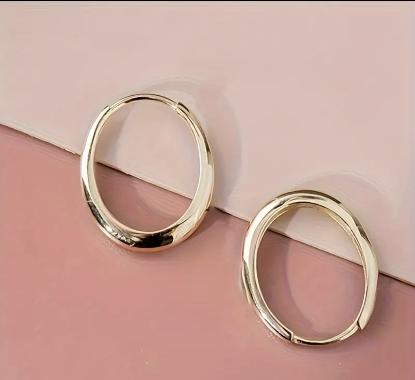 Златни класически обеци от Медицинско злато