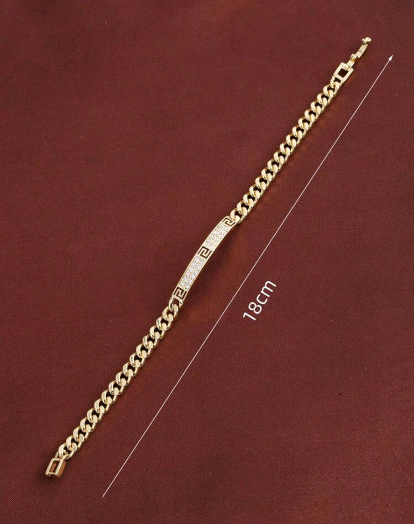 Златна дамска гривна с кристали. Нов модел!