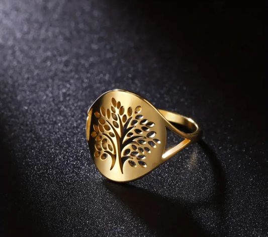 Златен дамски пръстен дървото на живота.