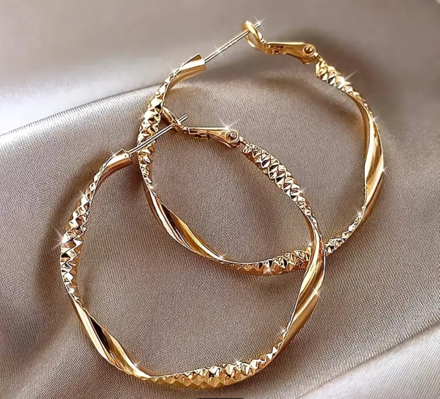 Златни дамски обеци халки 4.5 см