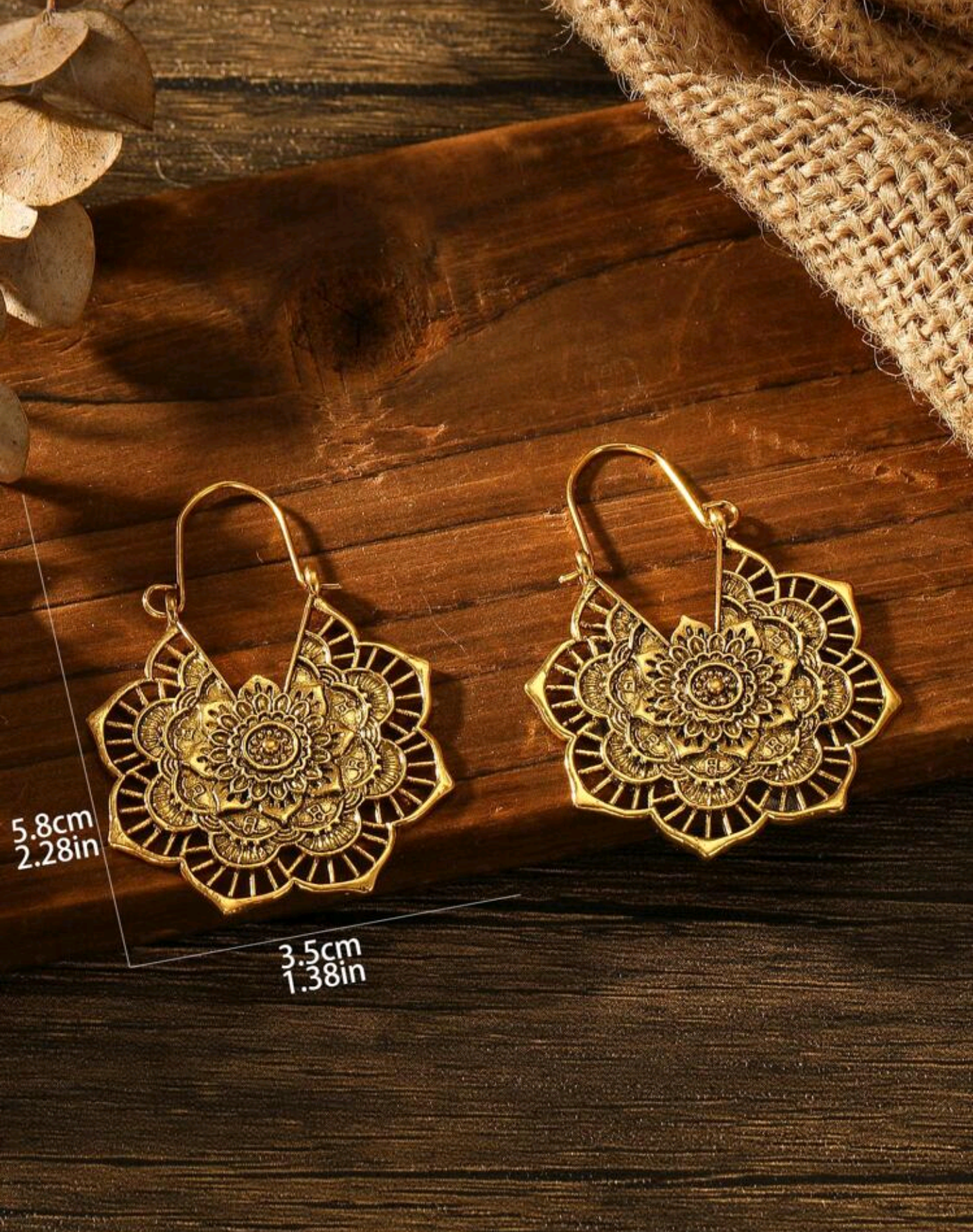 Златни тракийски дамски обеци