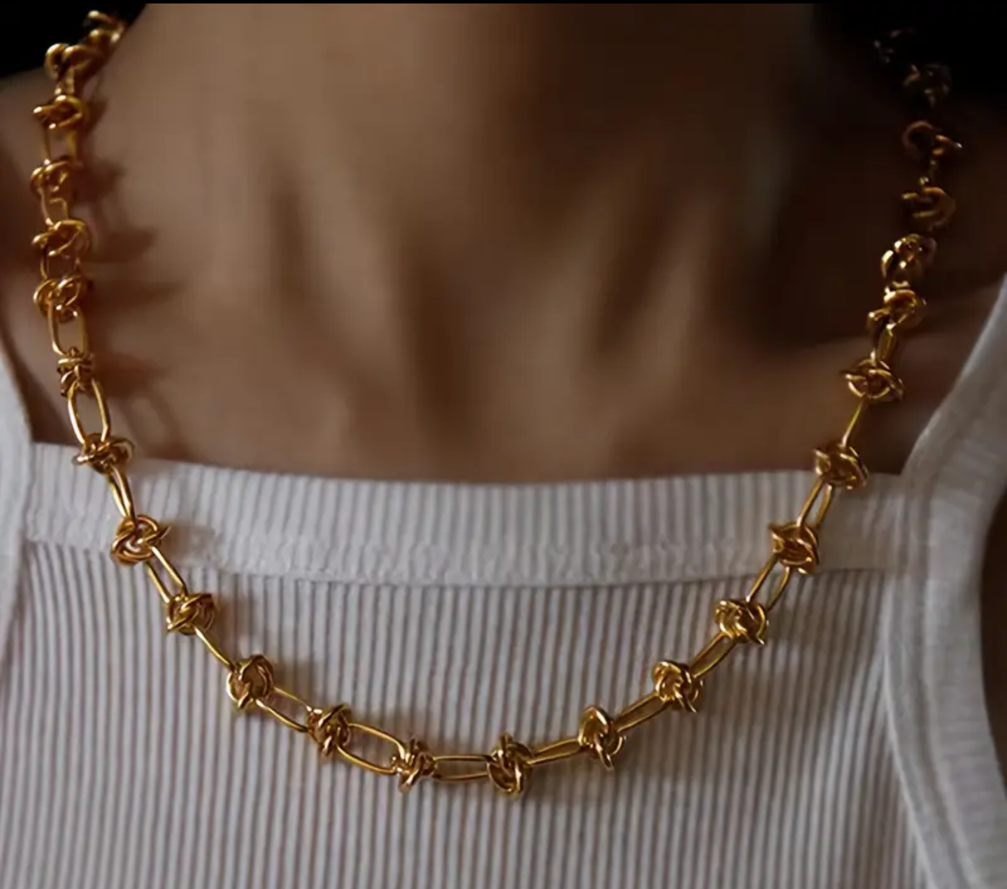 Страхотен дамски комплект ланец + гривна