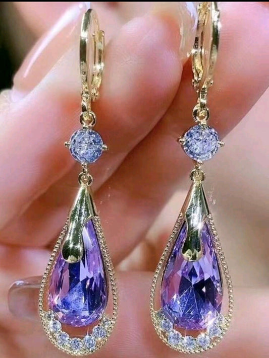 Златни дамски обеци Аметист