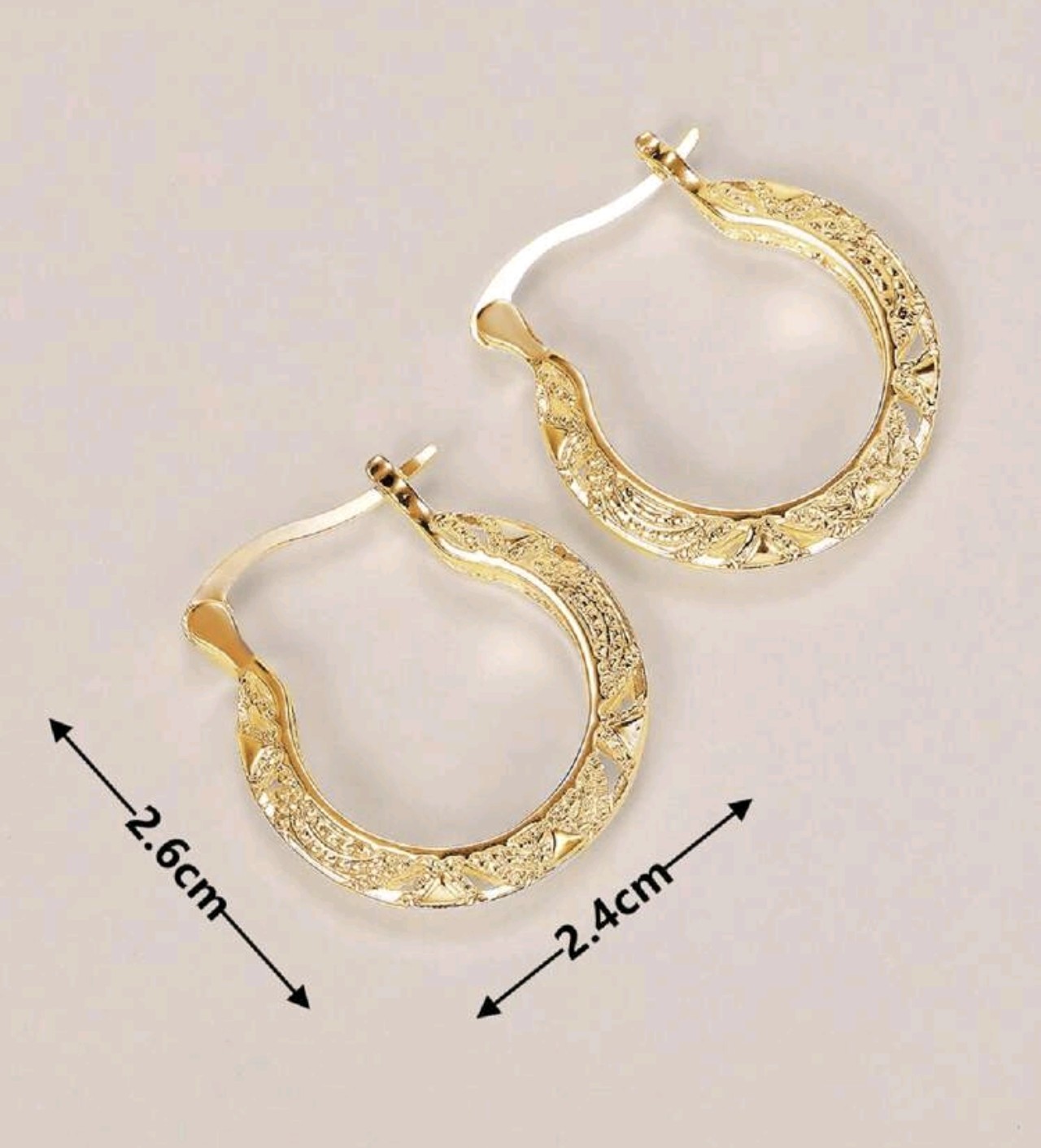 Златни детски обеци халки.