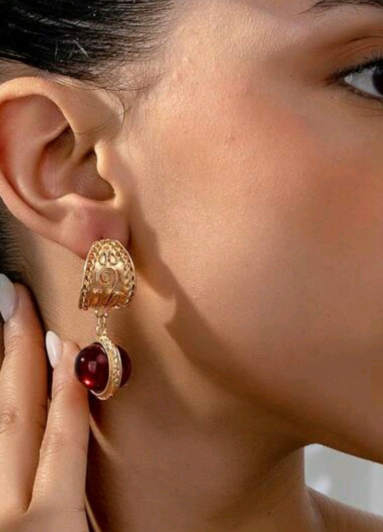 Масивни златни дамски обеци модел Клеопатра!