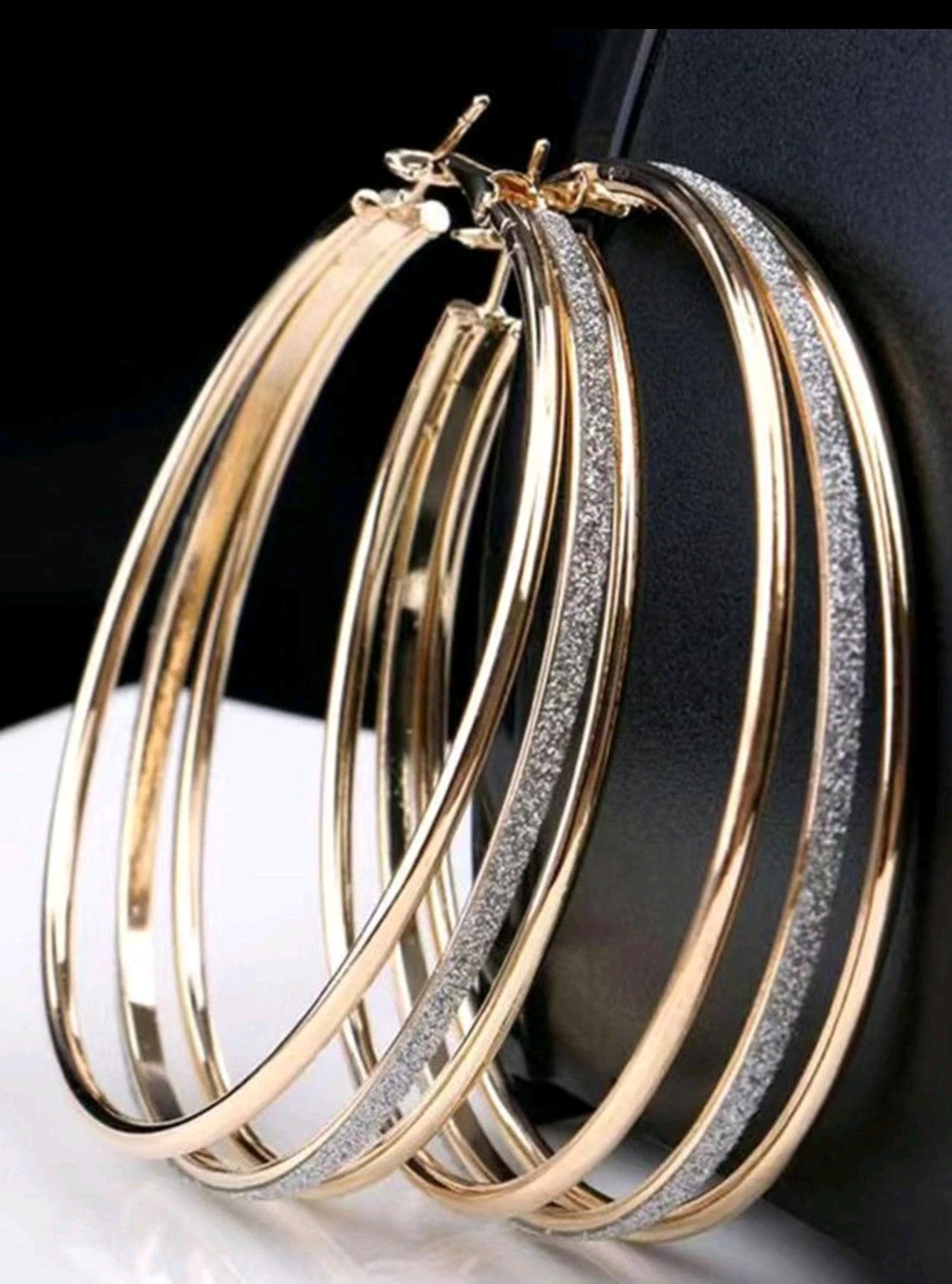 Златни дамски халки с кристали (голям размер)