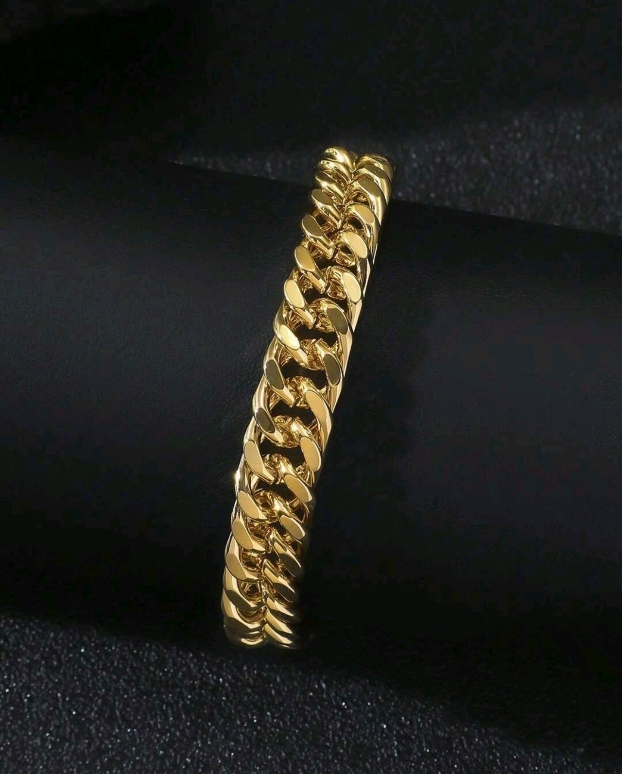 Златна масивна гривна унисекс. Обява номер 1. Намалена цена