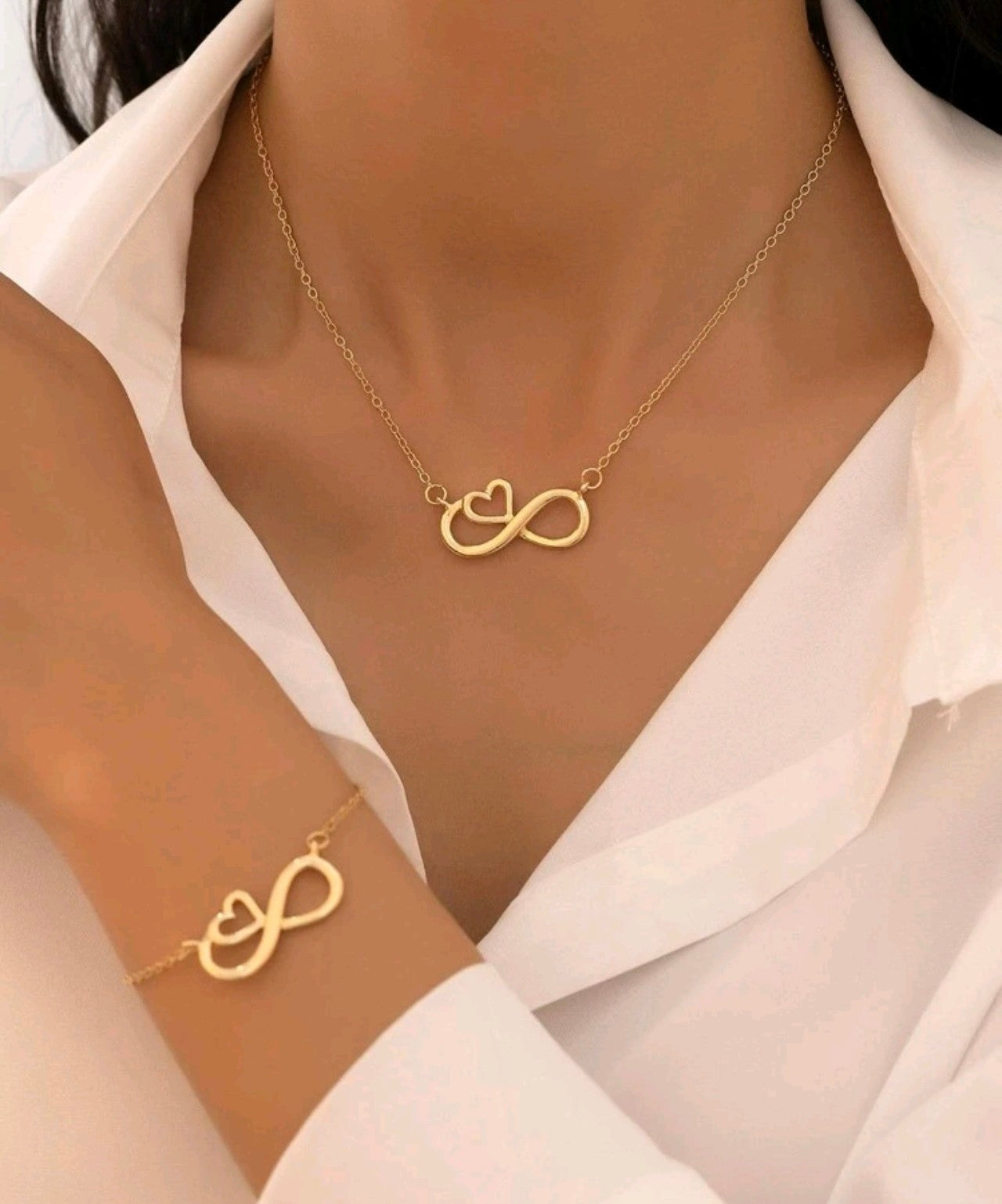 Златен дамски комплект колие+ гривна безкрайност. Обява номер 11