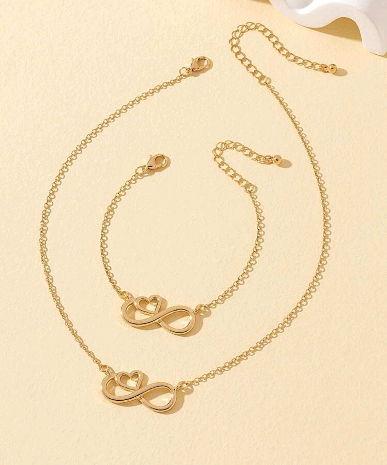 Златен дамски комплект колие+ гривна безкрайност. Обява номер 11