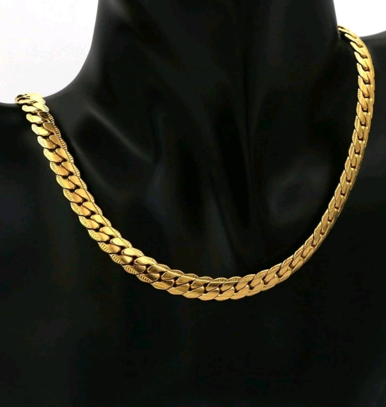 Масивен златен ланец 50 см изработен от медицинско злато. Обява номер 206