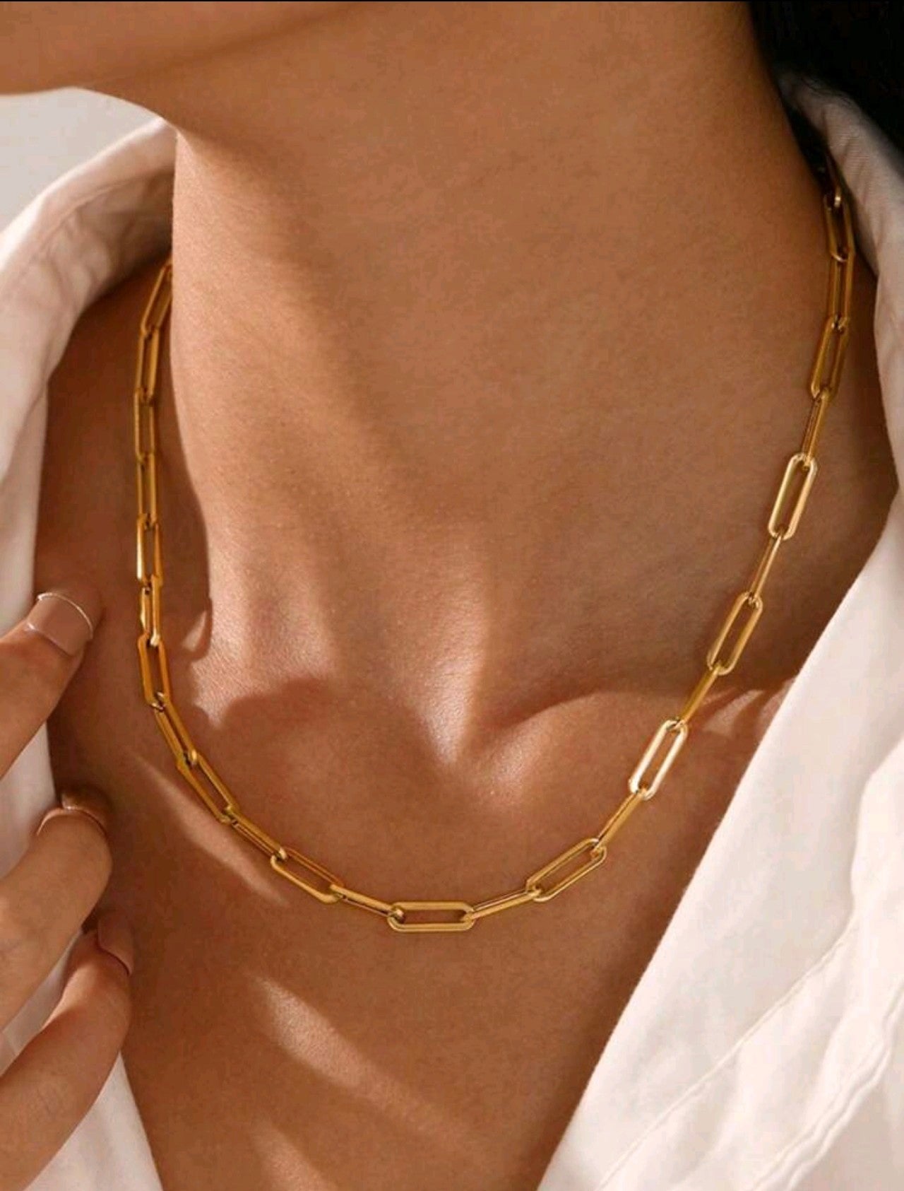 Златен ланец плетка верижка. Изработен е от медицинско злато. Обява номер 50. Дължина 45см