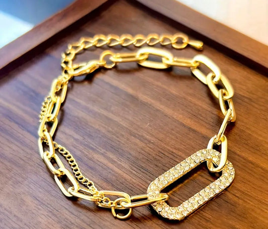 Златна дамска гривна тип колан Катарама. Обява номер 18