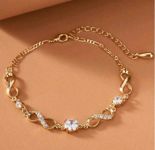 Златна дамска гривна безкрайност. 11.3 грама. Обява номер 200