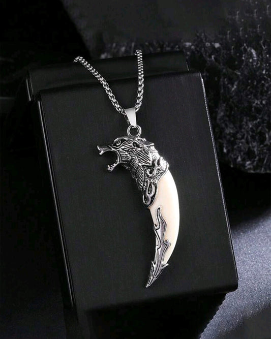 Стоманен ланец с висулка зъб