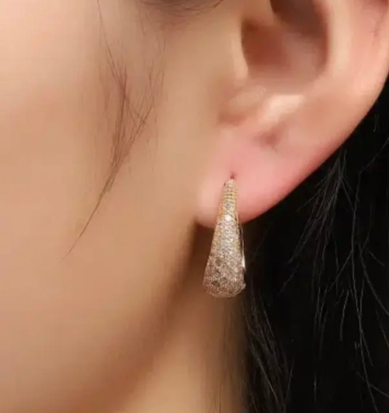 Златни дамски обеци кошнички. Обява номер 77