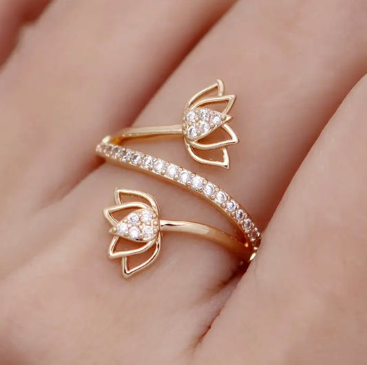 Златен дамски пръстен лале. Обява номер 45