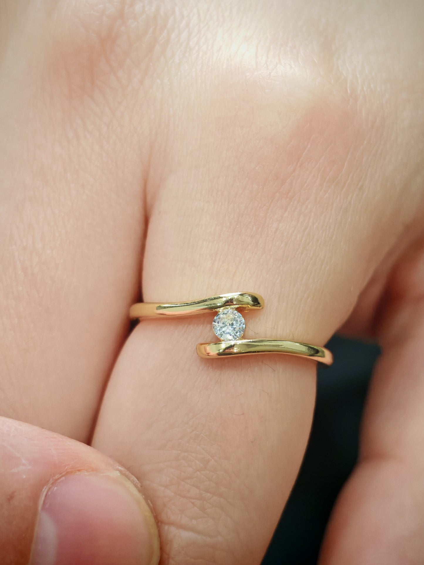 Златен дамски пръстен пламтяща любов. Обява номер 63