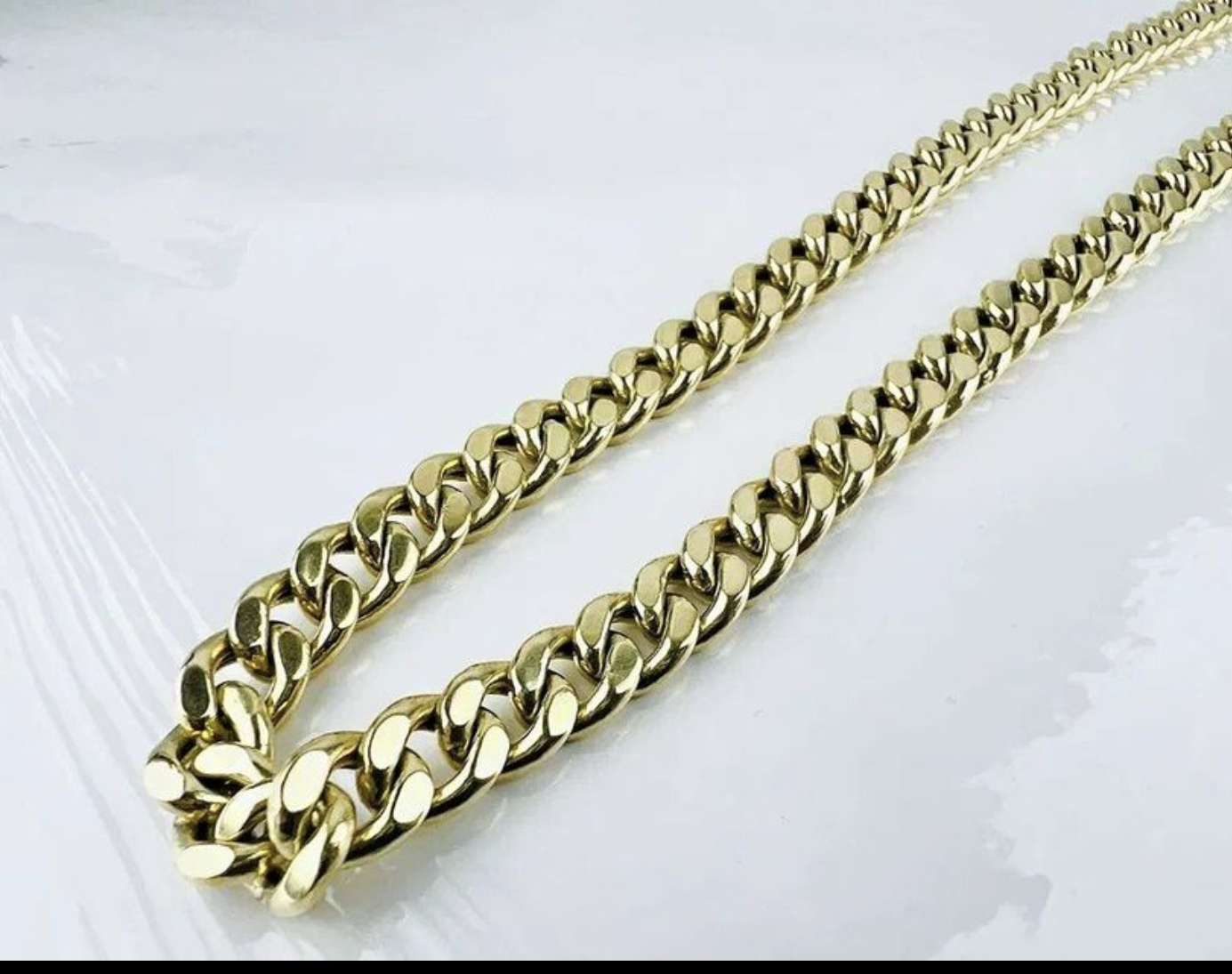 Масивен златен ланец от Медицинско злато (медицинска стомана)