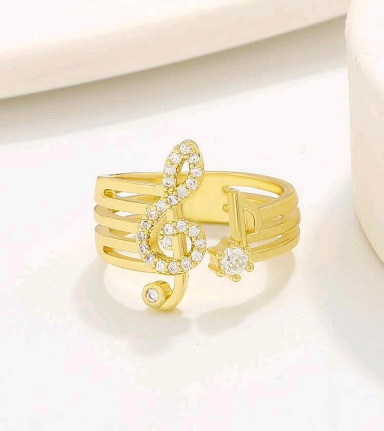 Златен дамски пръстен нота. Обява номер 7