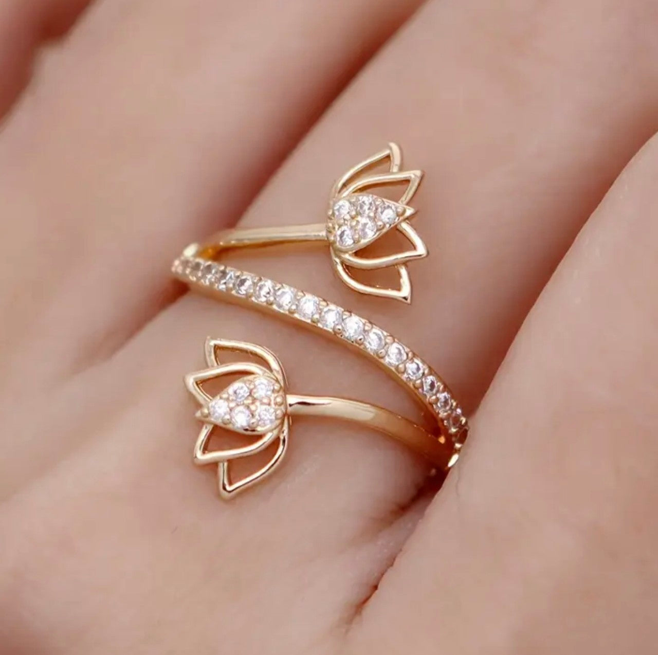 Златен дамски пръстен лале. Обява номер 45