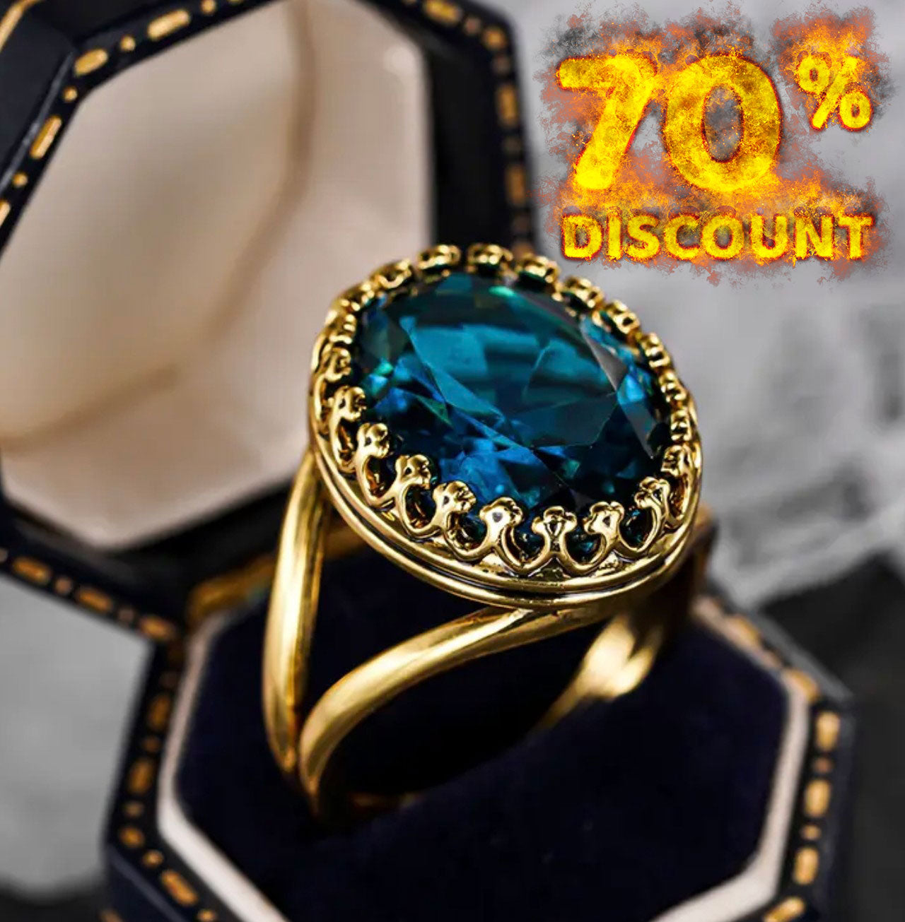 Дамски пръстен с огромен син сапфир изработен от медицинско злато