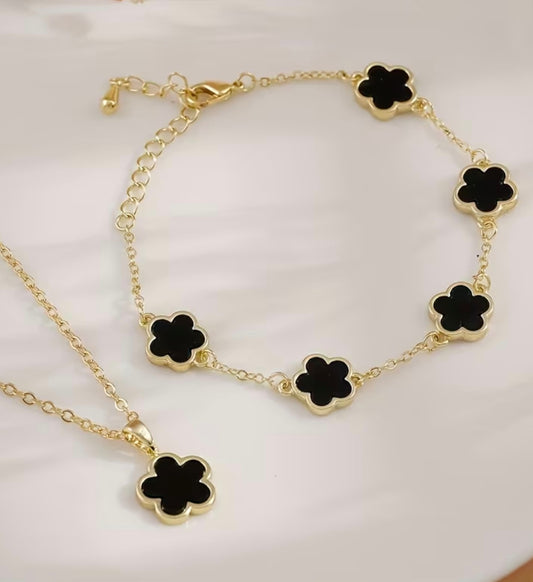 Златен дамски комплект гривна и колие детелинки обява комер 81