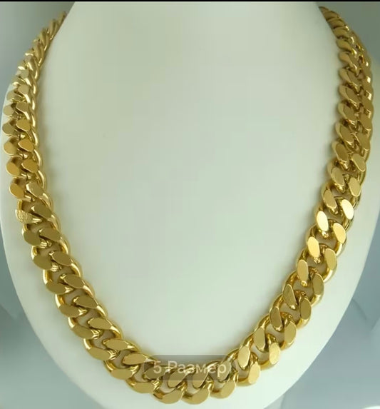 Много масивен мъжки ланец от медицинско злато. Не променя 136гр 65см дължина. Обява номер 86